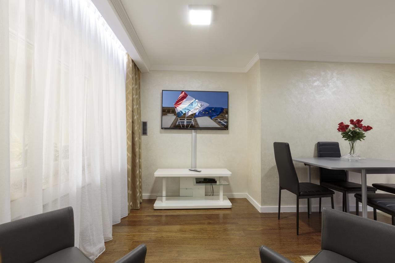 The Queen Luxury Apartments - Villa Vinicia Люксембург Екстериор снимка